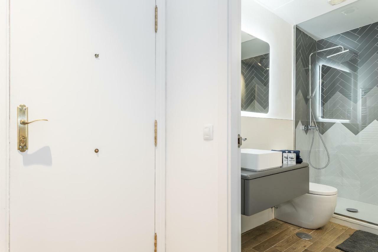 Waou Gran Via Es Mia - Corta Duracion Apartment Madrid Luaran gambar